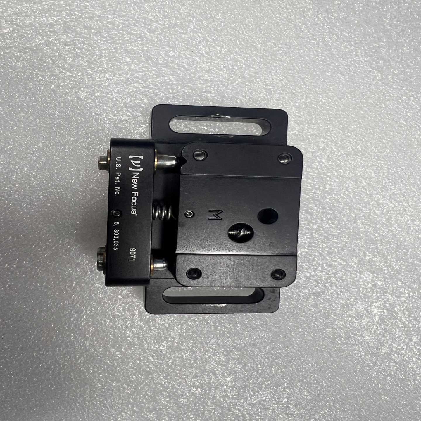 成色好Newport  NewFocus 四轴调整架.New【鑫鑫商铺】