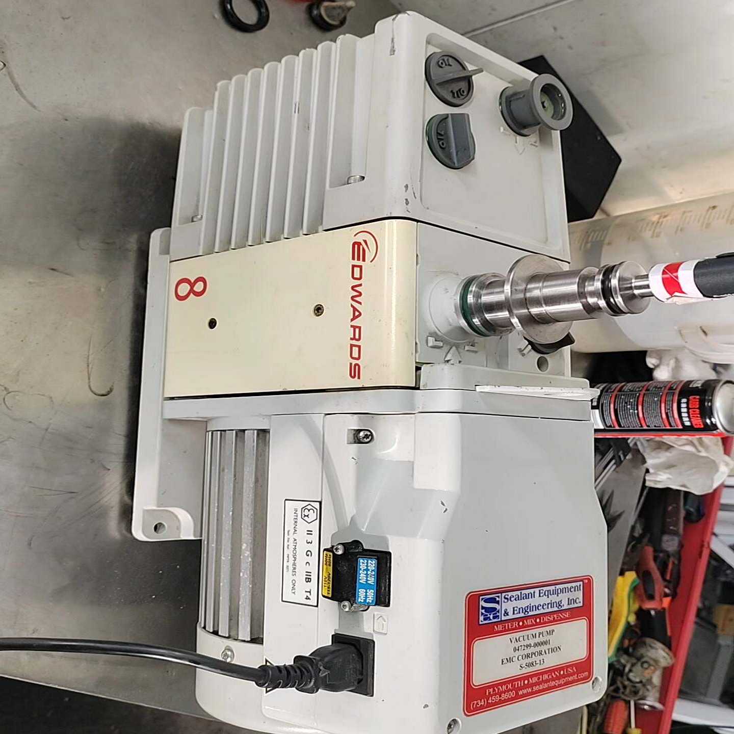 爱德华RV8真空泵，运转安静，真空度好新泵状态，电压【博航商行