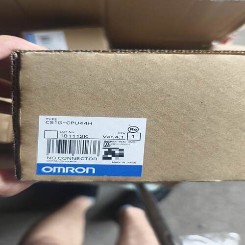全新原装欧姆龙CS1G-CPU44HCPU模块，日本制造，议价