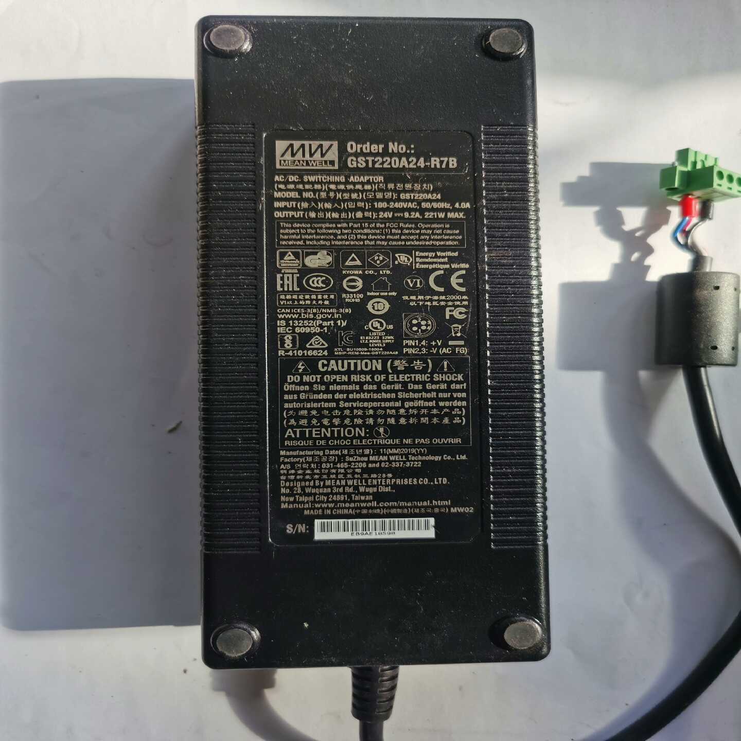 询价~明纬台湾明纬GST220A24-R7B 24V9.2A电源适