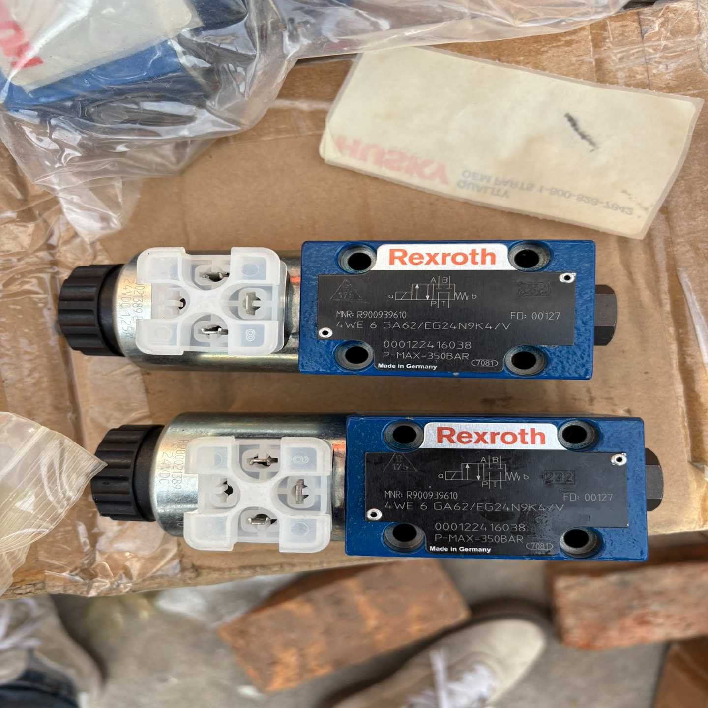 力士乐液压电磁阀4WE6GA62/EG24N9K4/V，询价