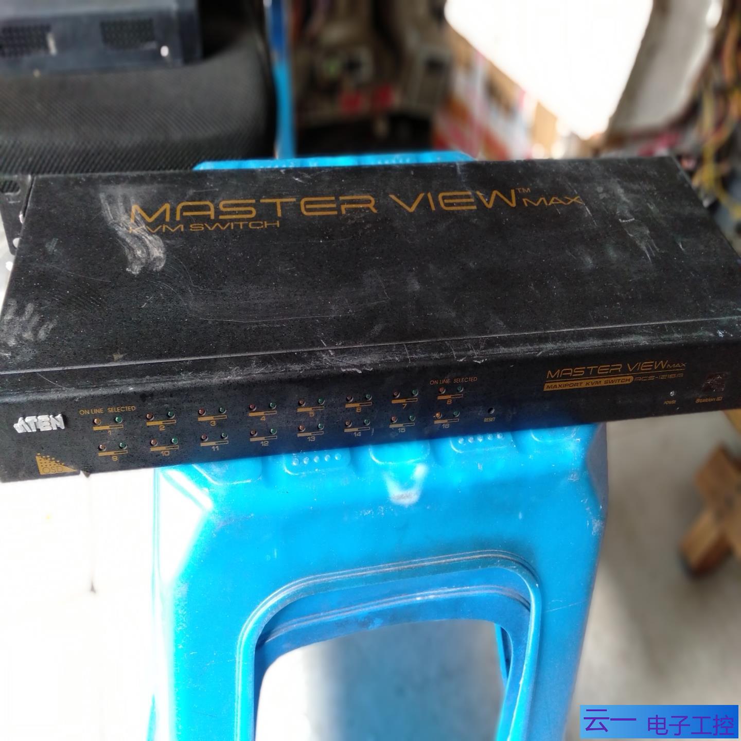 16口机架式PS2切换器  KVM多电脑切换器ACS-12；议价