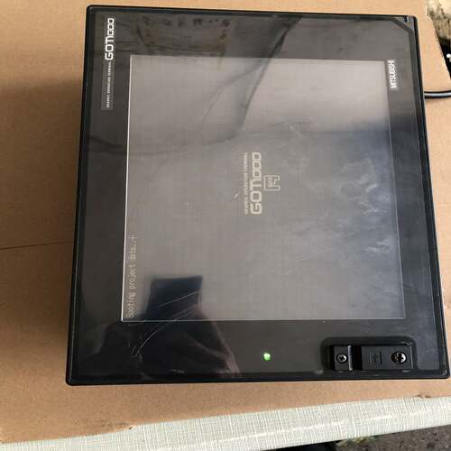 三凌触摸屏、GT1572－VNBA、GT15－J71E71－~询价