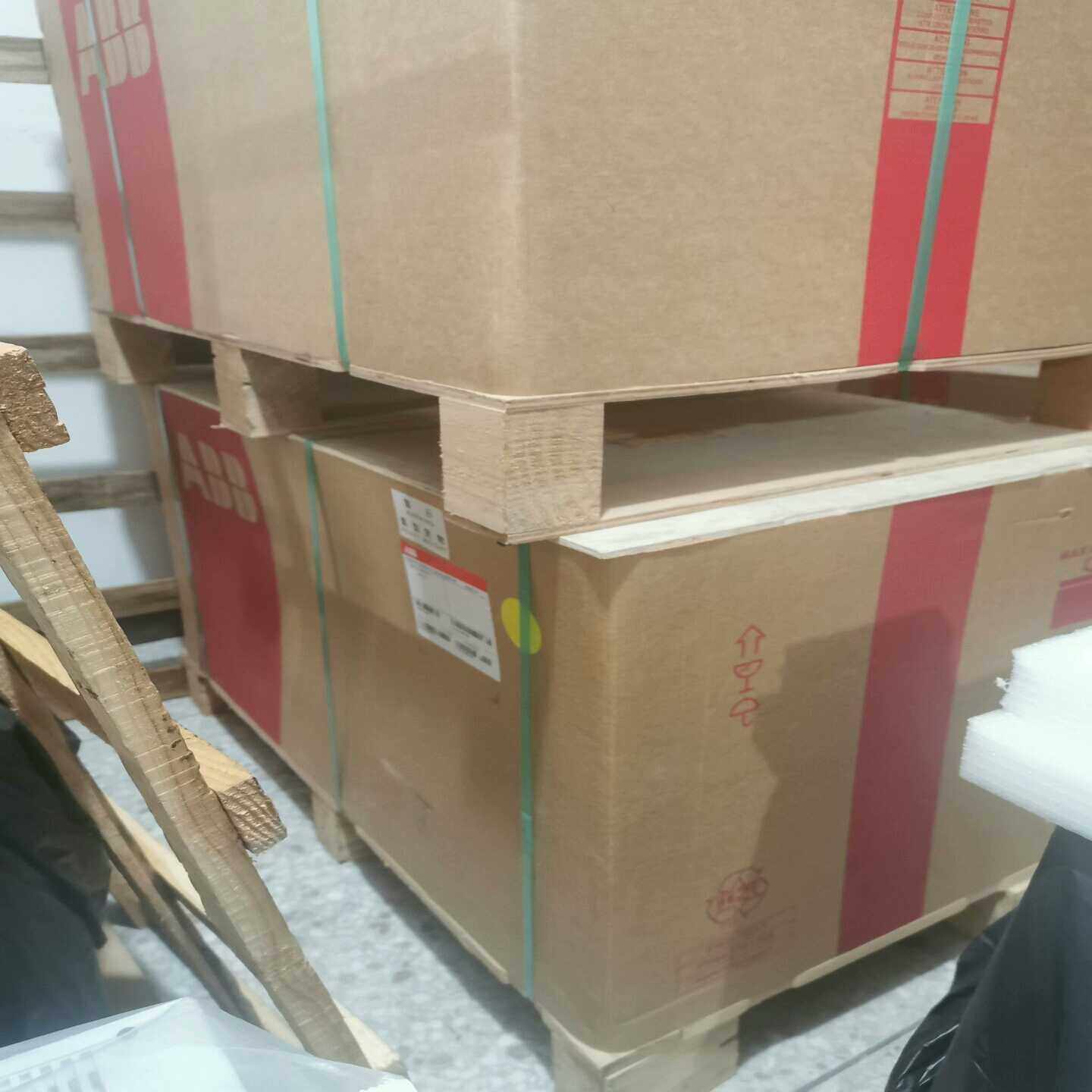 （议价）框架断路器E1600AE2N2000E