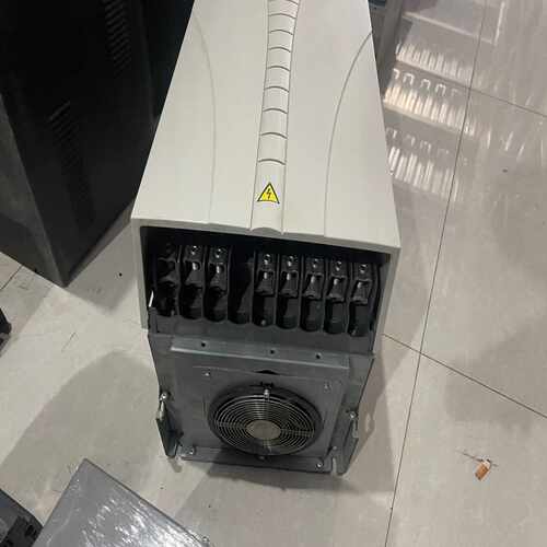 ABB变频器，55KW，ACS510-01-124A-4~询价