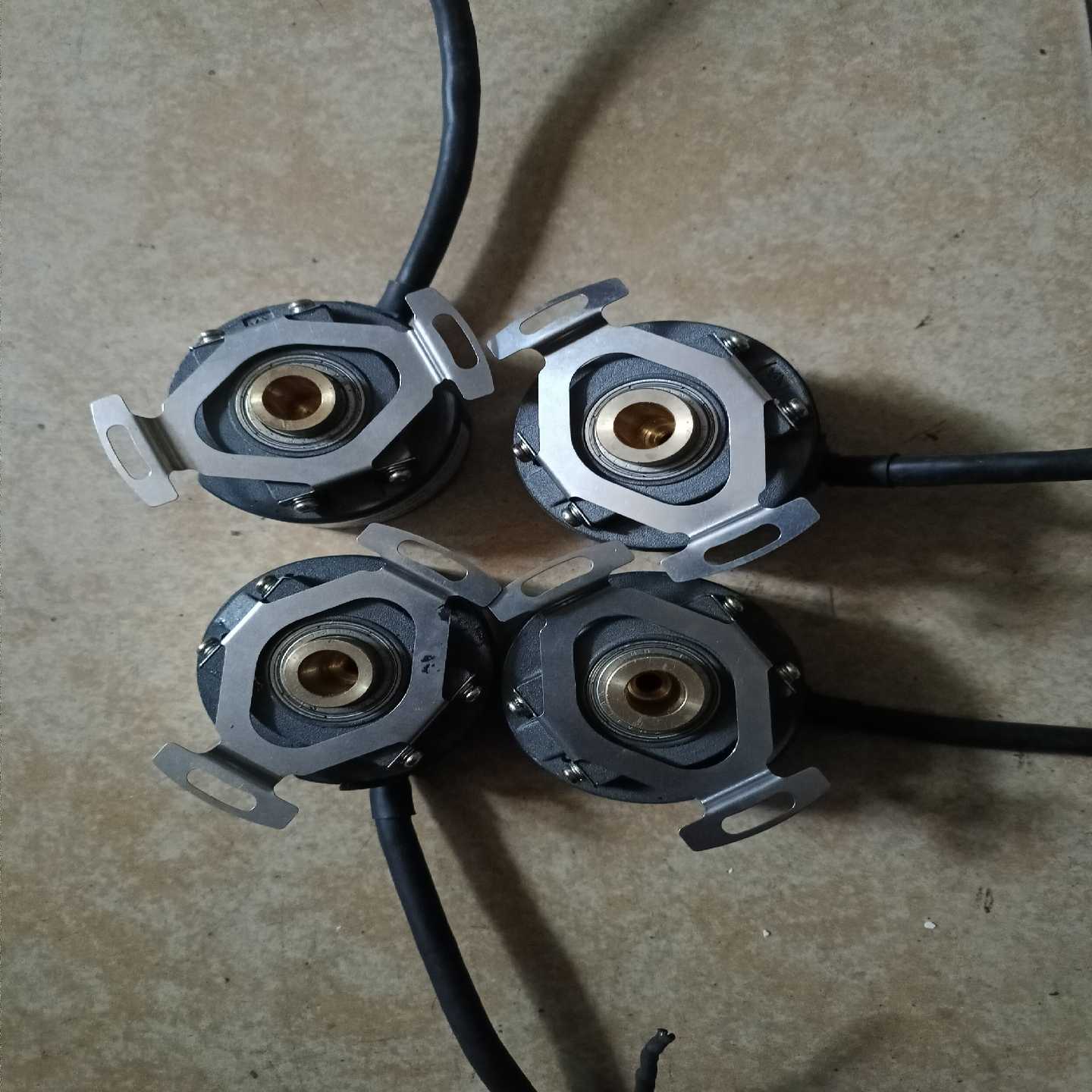 议价长春属衡编码器ZKD-56Sk1-250BM/4P-G05L-现货/维修