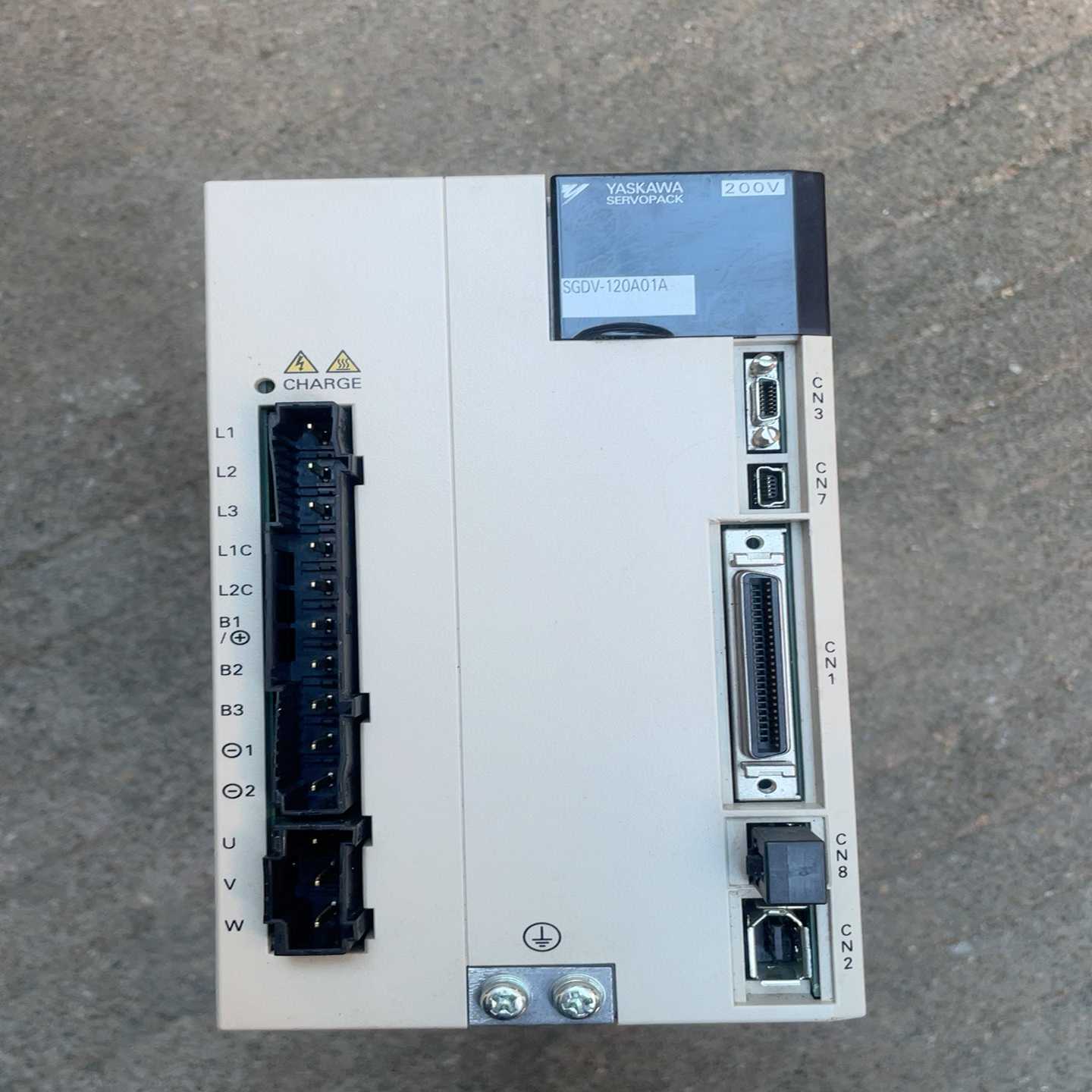 议价日本进口安川伺服驱动器SGDV-120A01A