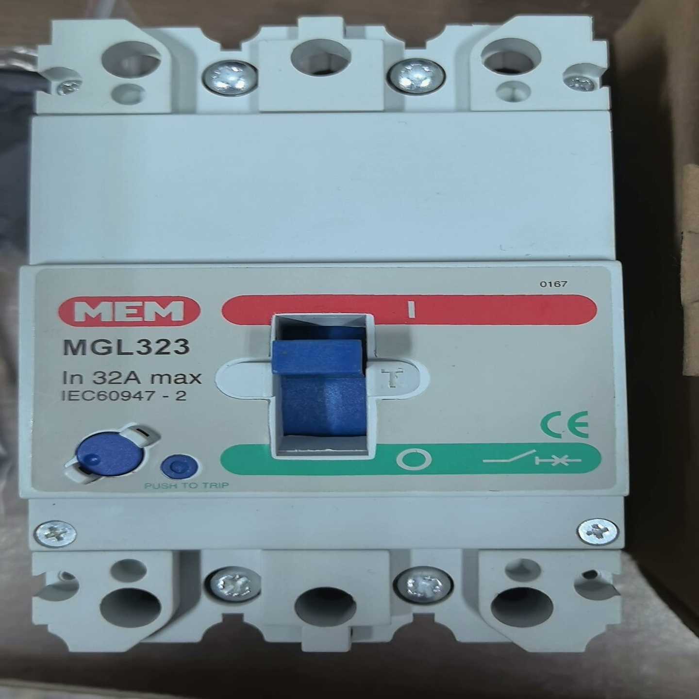 【议价】库存MEM塑壳断路器MGL323 3P32A