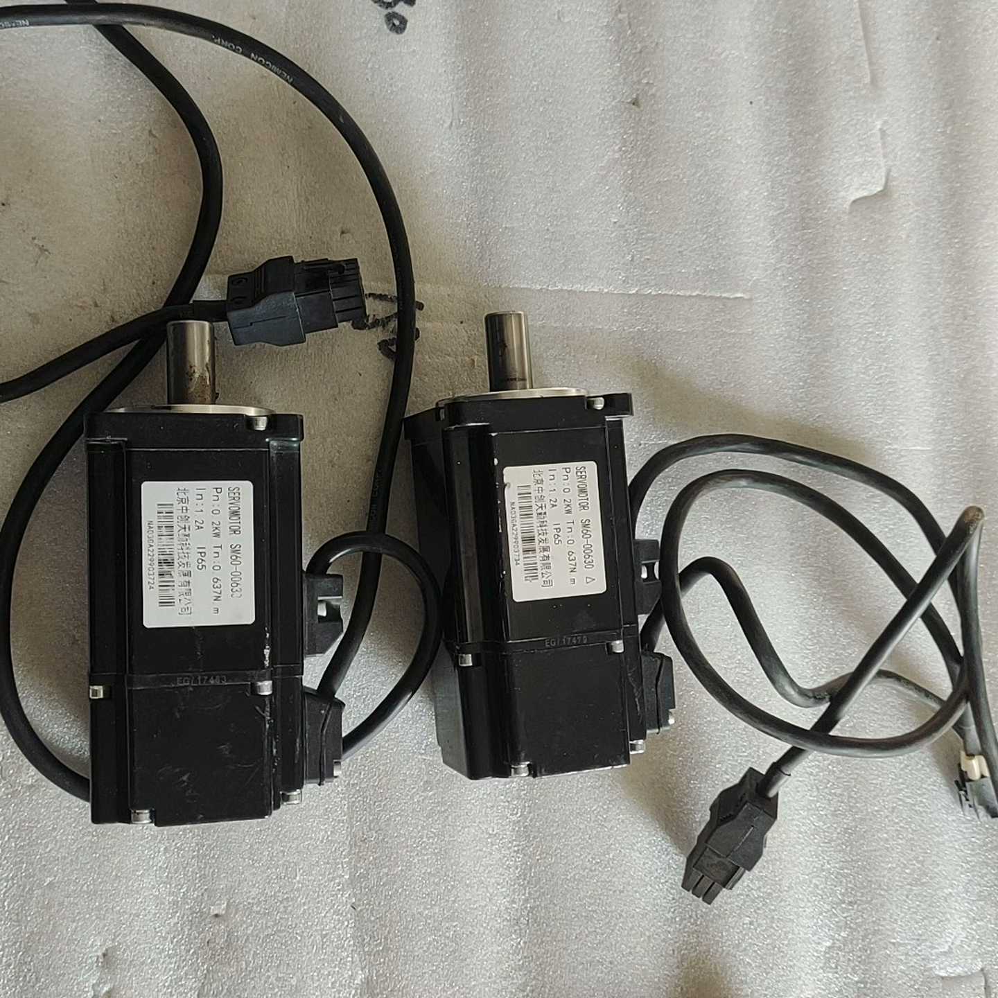 议价SM60-00630，200W伺服电机，中创天m勤，两个拆机，现货/维修