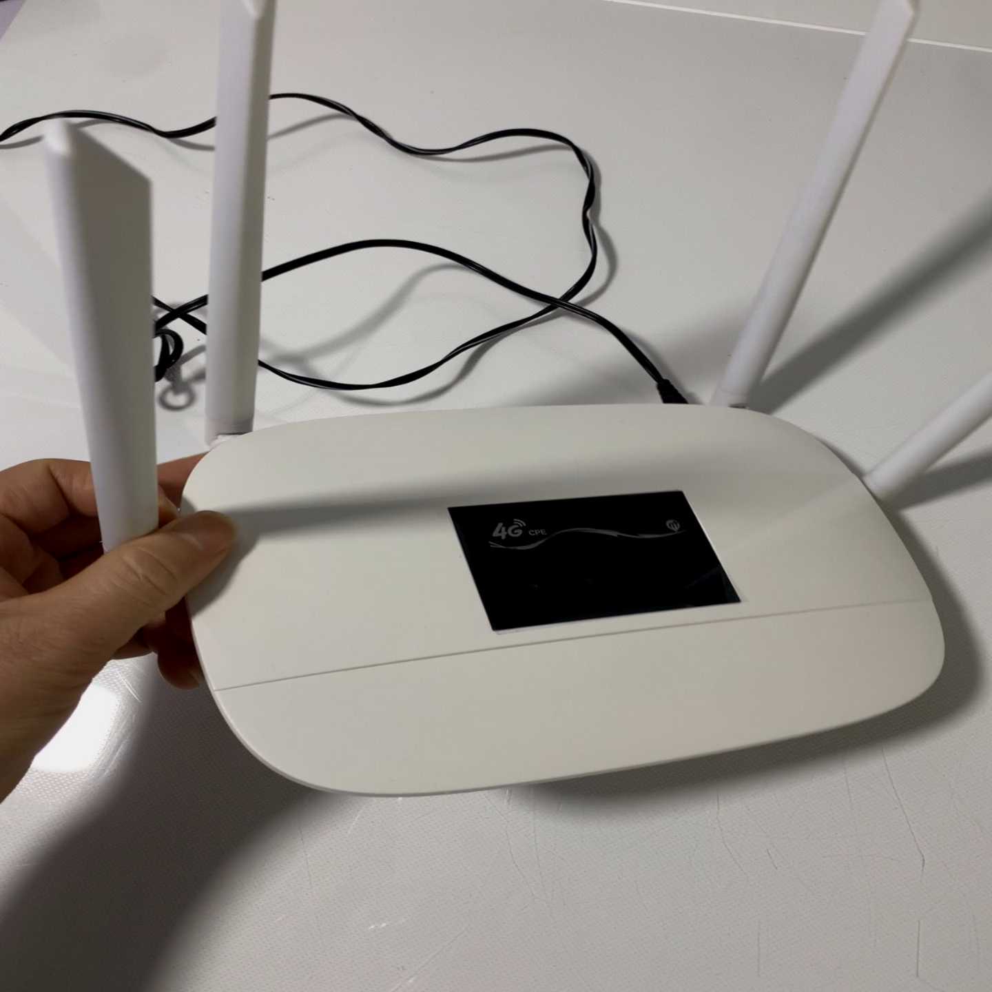 CPE，4G-LTE无线数据终端，型号：LM321，SSID--议价商品