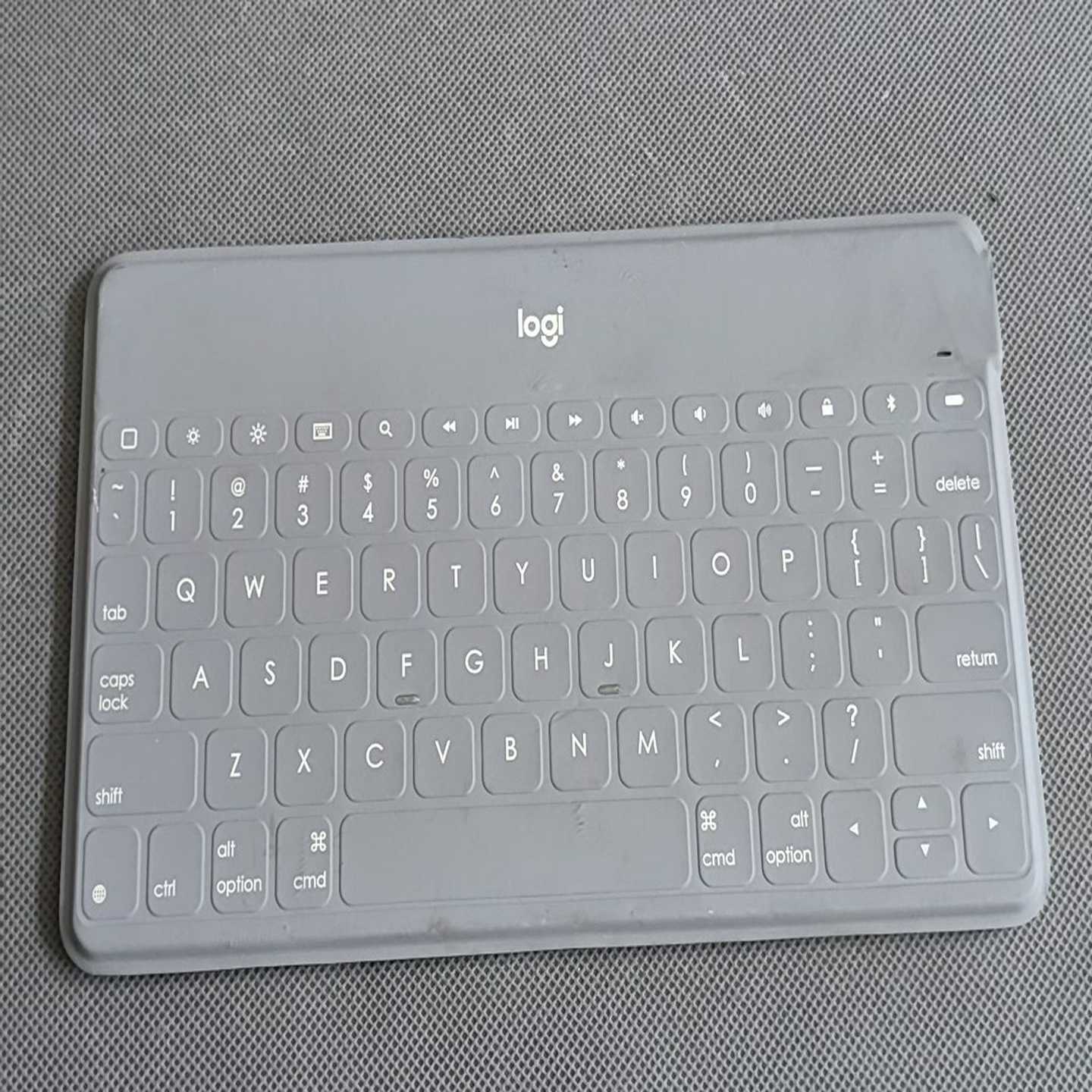 Logitech Keys-to-Go ipad无线键盘。~议价