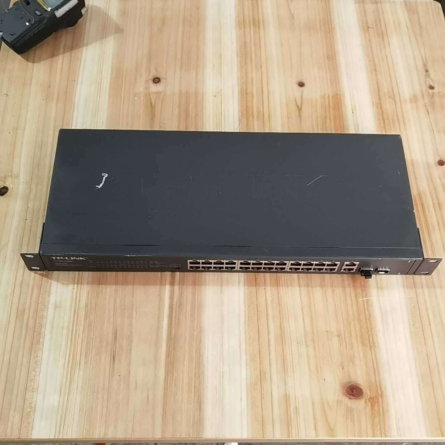 二手TP-LINKTL-SL1226P24口百兆P-议价