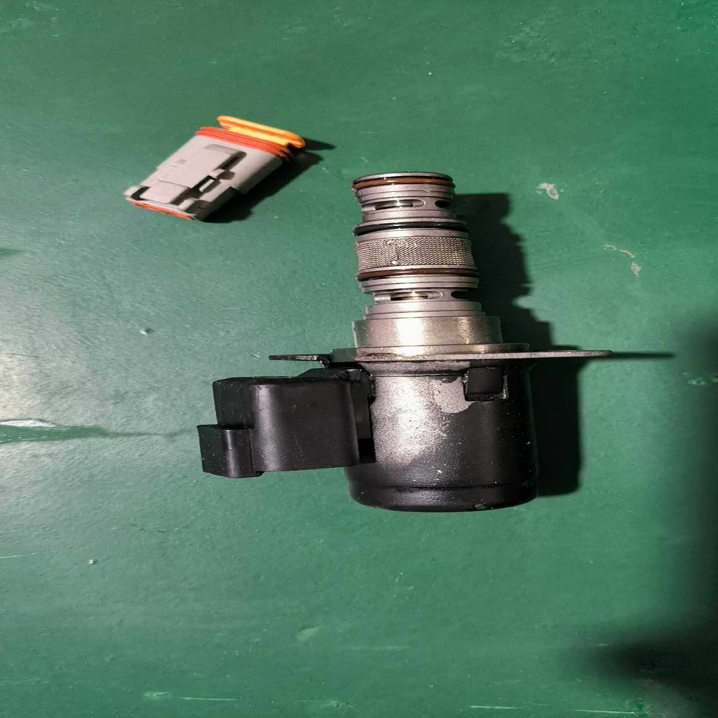 德纳变速箱32000档位电磁阀线圈总成，件，剩一只，询价,3C数码配件,其它配件,淘宝优惠券,粉丝福利购,淘宝优惠卷