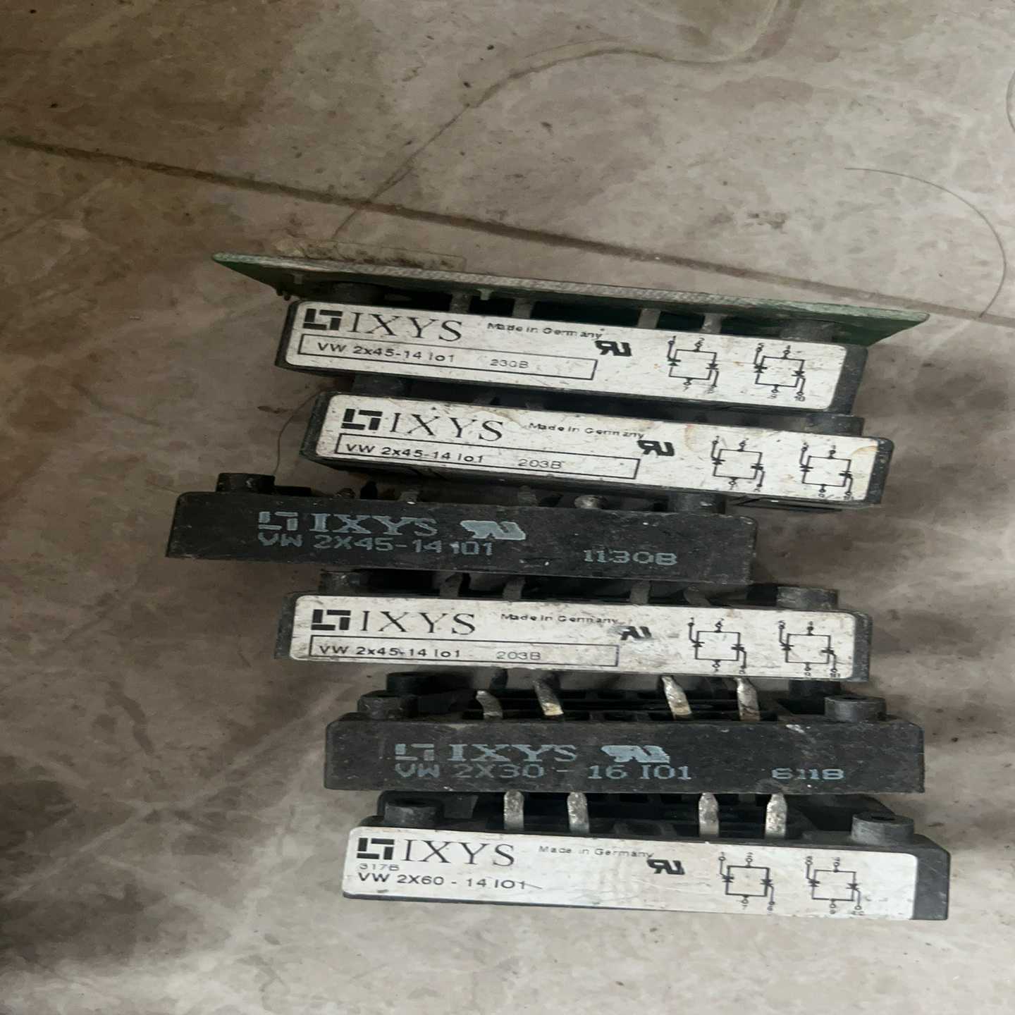 咨询-VW2X60-14IO1VW2X45-14IO1VW