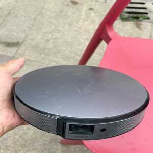 坚果投影仪，C6开机亮屏，不是很清楚，当配件机处理--议价商品