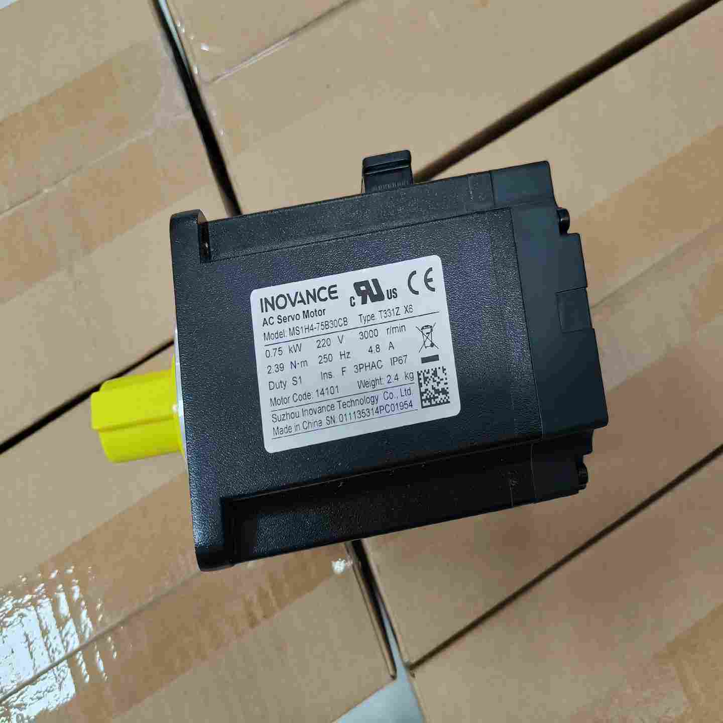 询价~信捷PLC，XC2-42T-E一个，成色如图，功能，