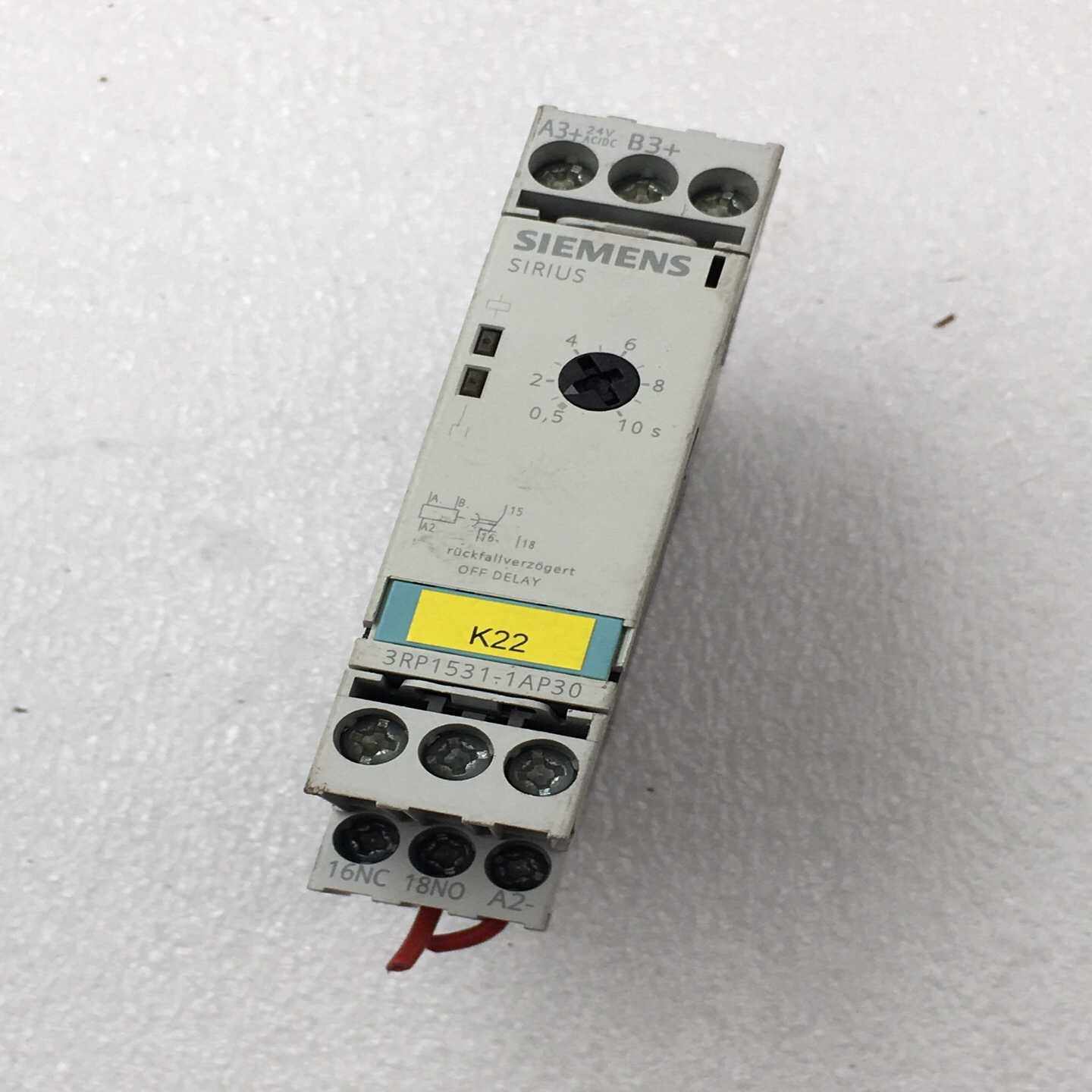 【议价】时间继电器3RP1531-1AP30（R41）适用