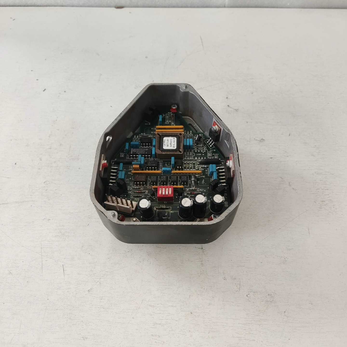 VAT65048-PH52-BMK1阀门控制器88【博航商行】