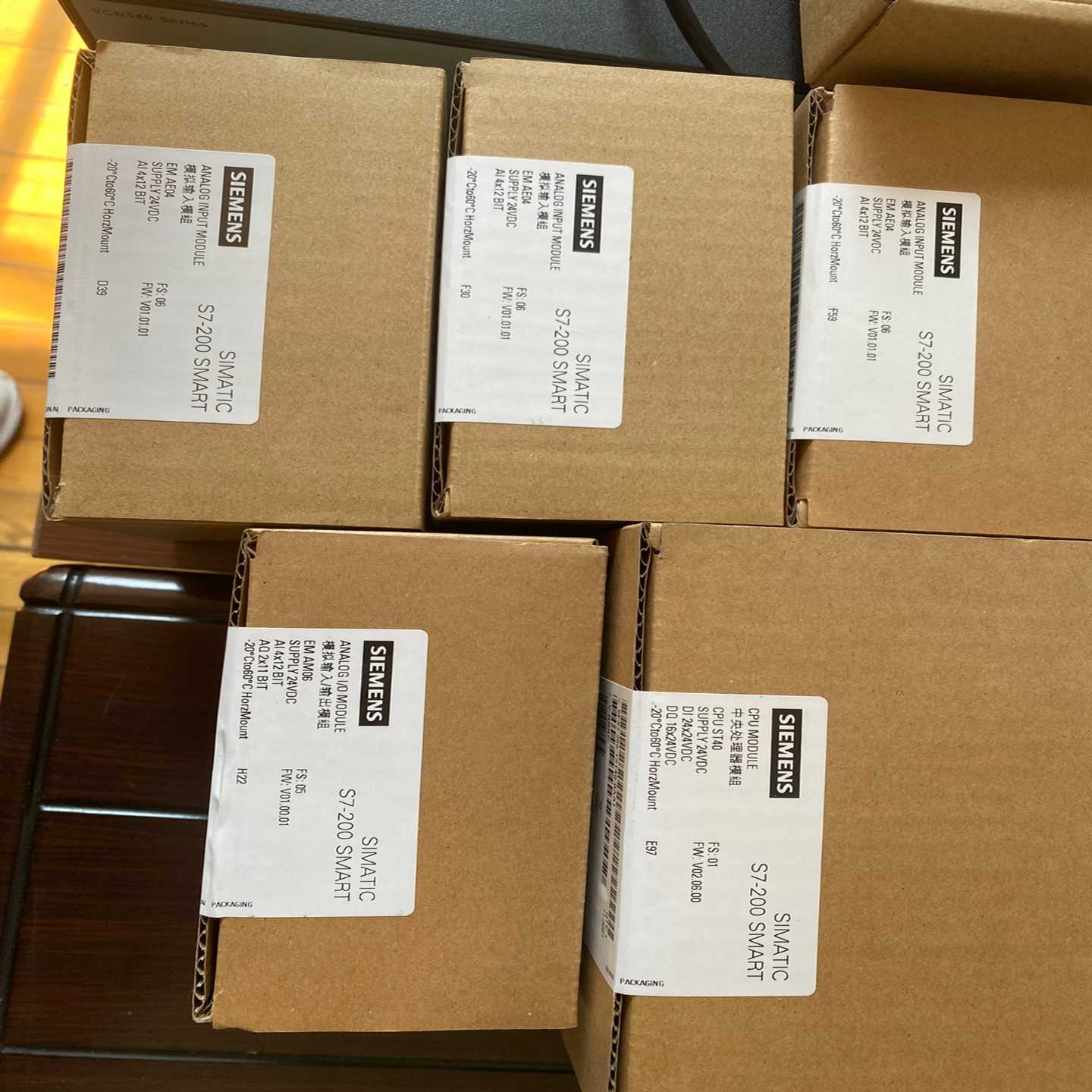 议价西门子plc模块6es7288-3ae04-0aa0原装实物