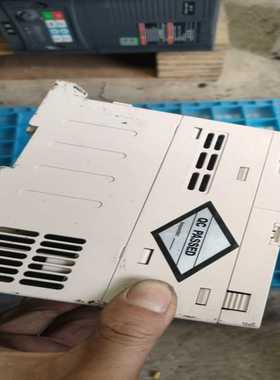 咨询-深圳艾普希隆ES220-220V0.75KW变频器一台，成色