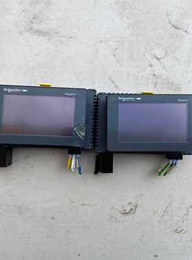 施耐德触摸屏HMISTU655两张成色如图要的联系打包价--议价商品