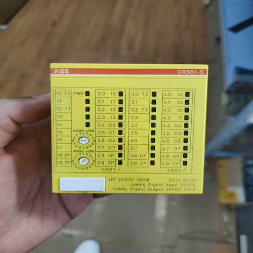 DX581-S模块成色不错，完全当新，有需询价