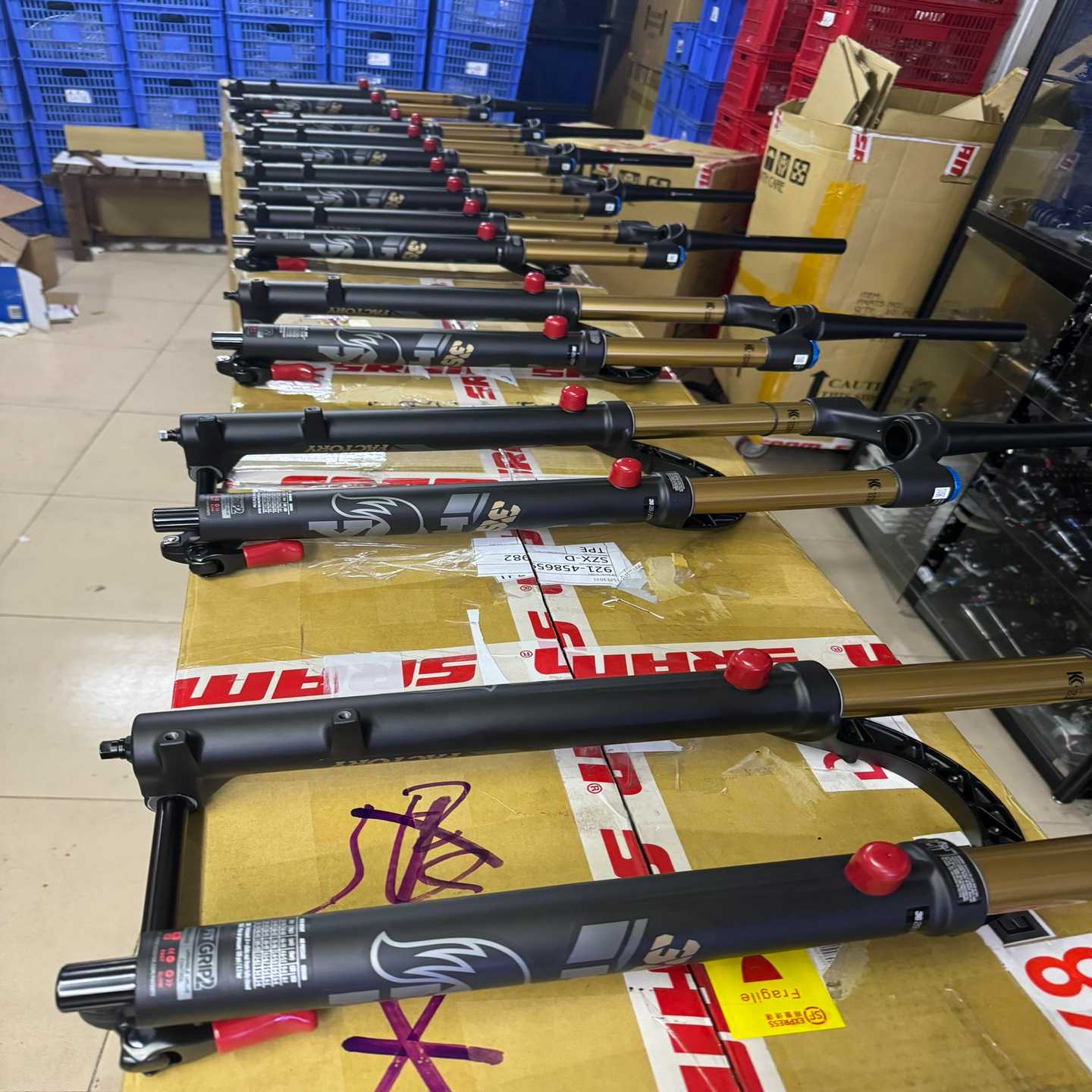 fox前叉改行程修补件前叉气叉修补件改行程杆各种小配件都--议