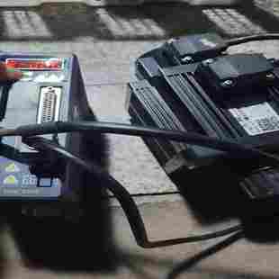 询价 伺服驱动器：DHE3205 套装 EA20 日鼎1kw