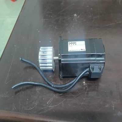 山社SAMSR闭环步进电机，拆机品，成色如图，功能完好。电机--议