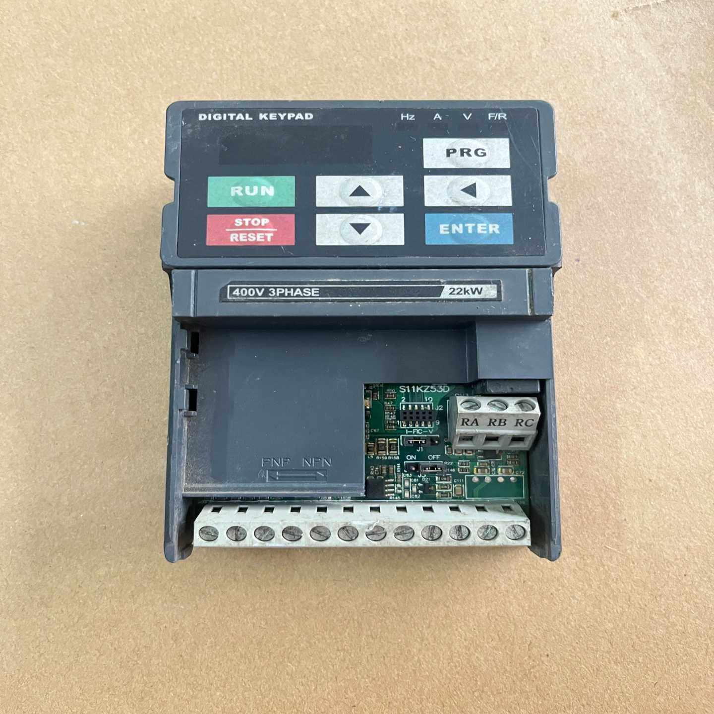 询价众辰22变频器面板加同步主板115，成色如图,3C数码配件,其它配件,淘宝优惠券,粉丝福利购,淘宝优惠卷
