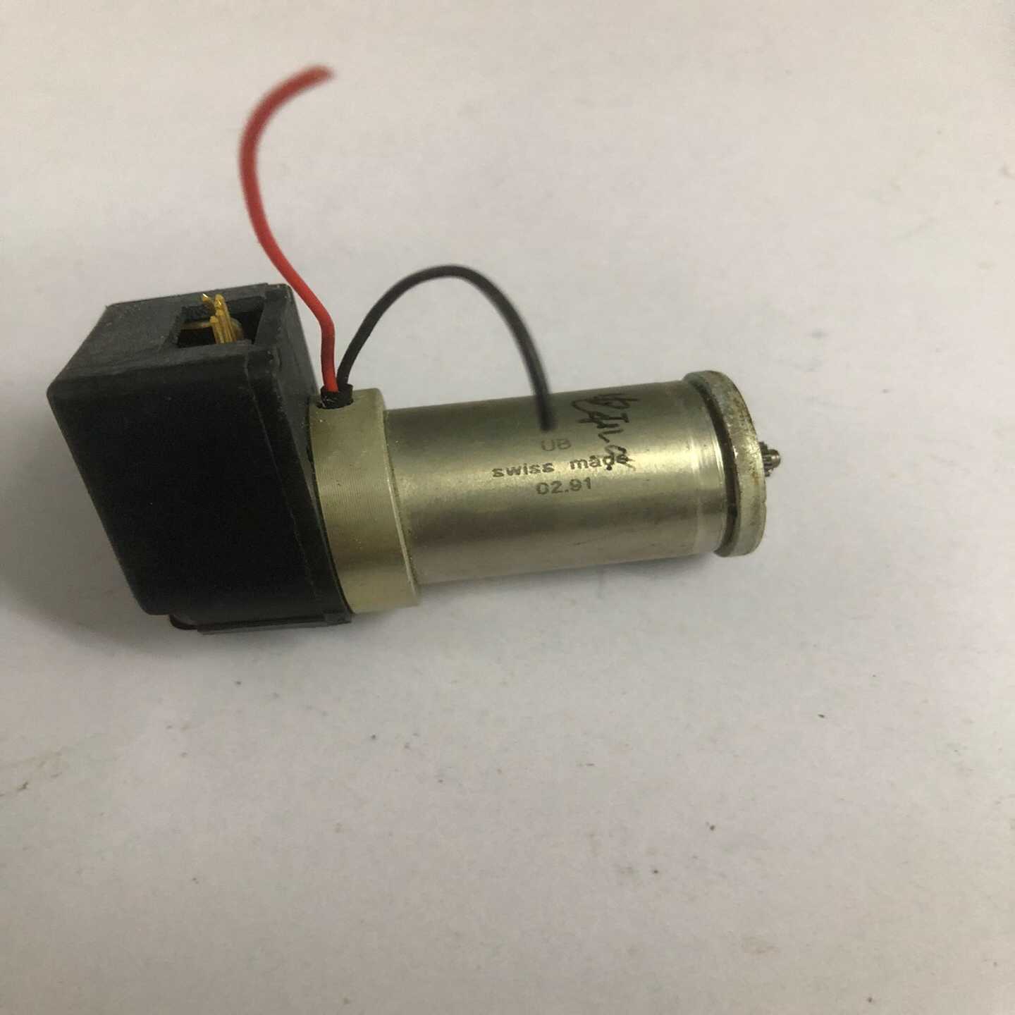 询价~半导体设备escap电机备件23l2r,,请看图片,