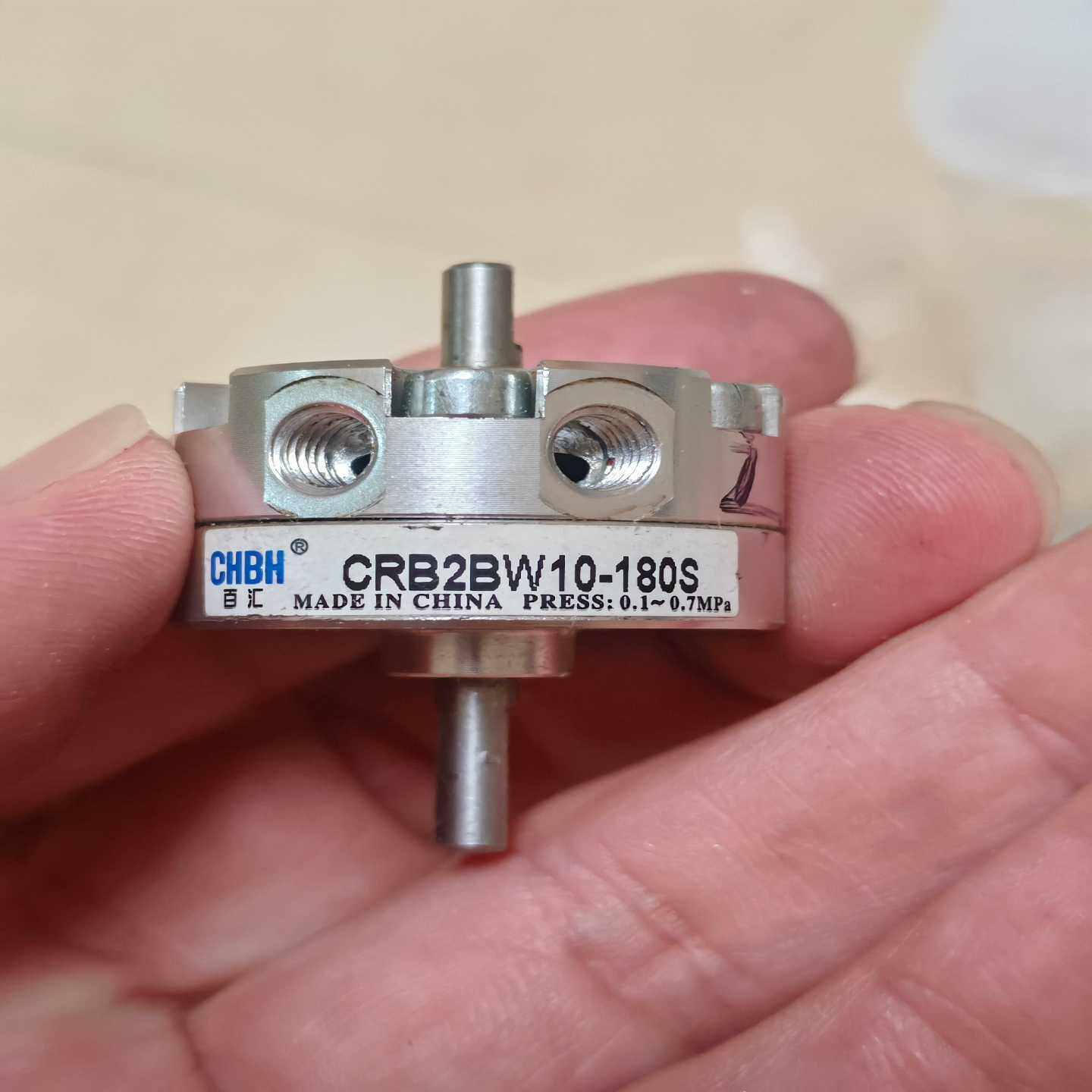 CRB2BW10-180SSMC原装正品进口旋转气缸，实物--议价商品