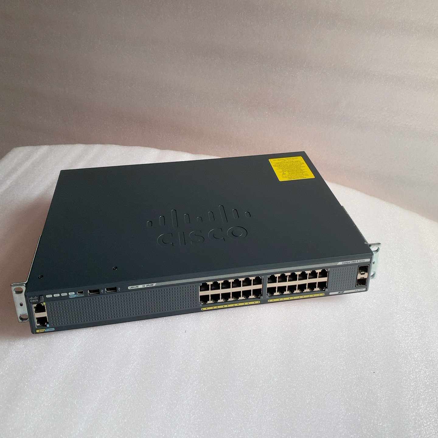 CiscoWS-C2960X-24TS-LL24口全千兆询价