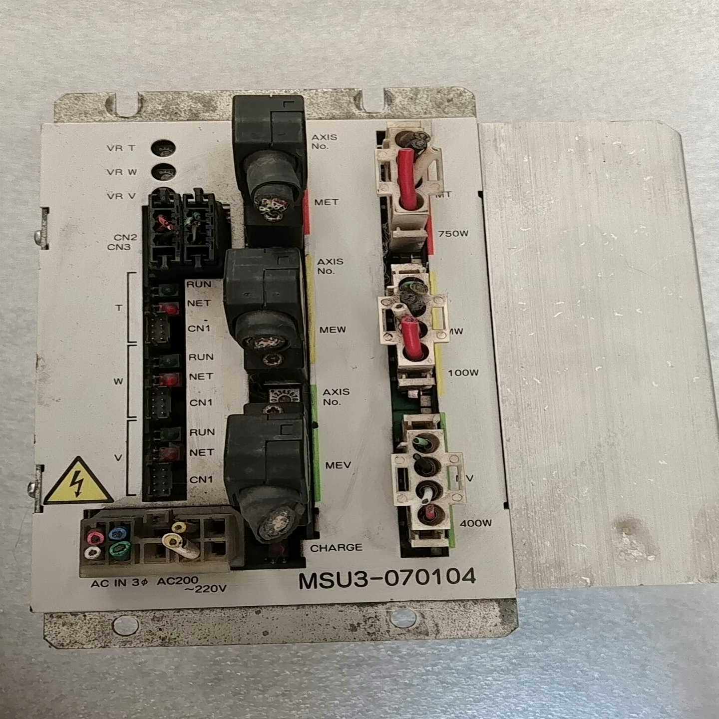 询价STAR机械手驱动器MSU3-070104三合一伺服器，