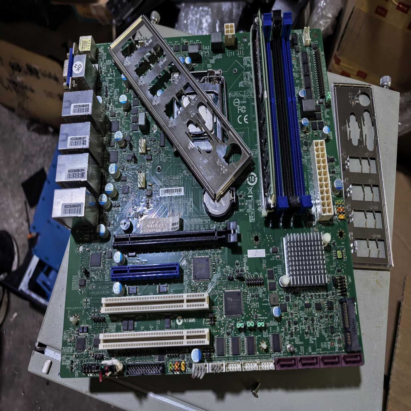 艾讯SYM86360V4GA4千兆网口工业主板-询价客服