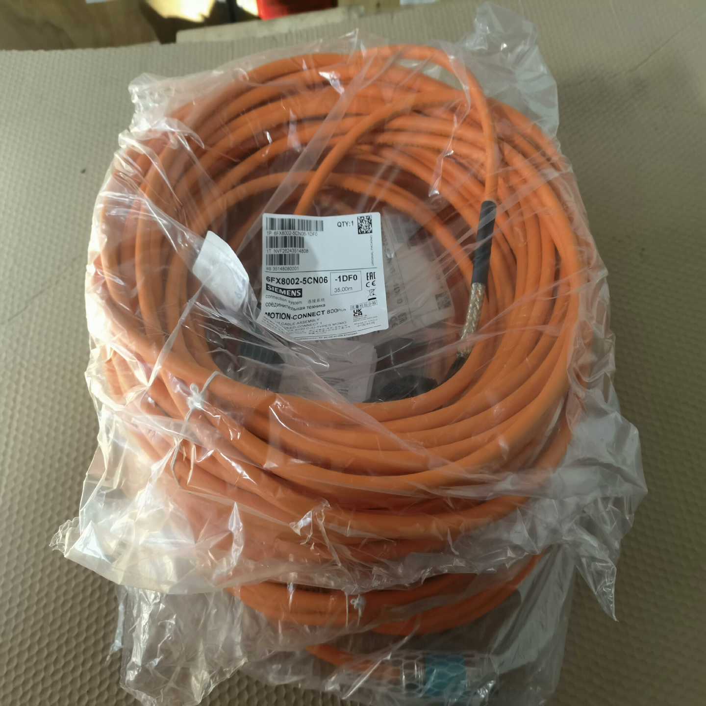 6FX8002-5CN06-1DF0，长度35米议价