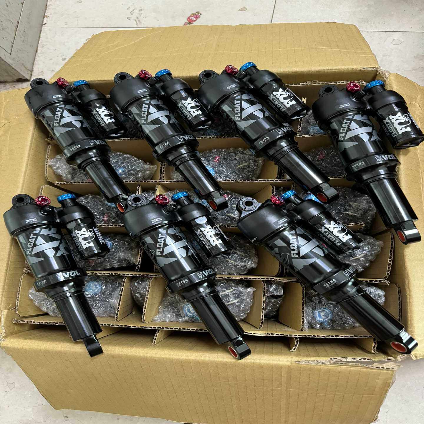 现货foxfloatx后胆气压后胆210x55后胆黑管后--议价商品