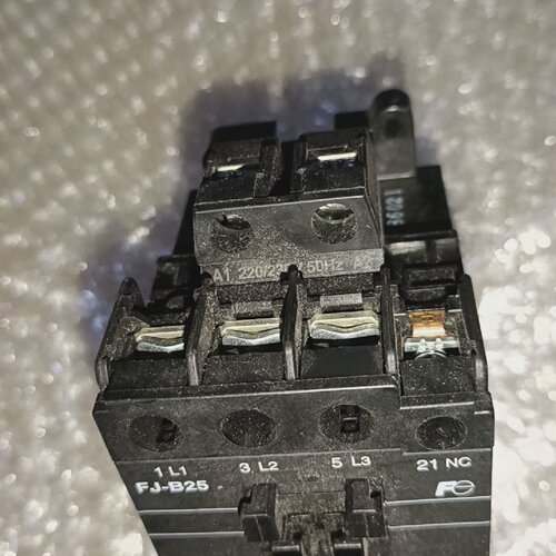 询价-Fe接接触器FJB25Ac220V共3只打