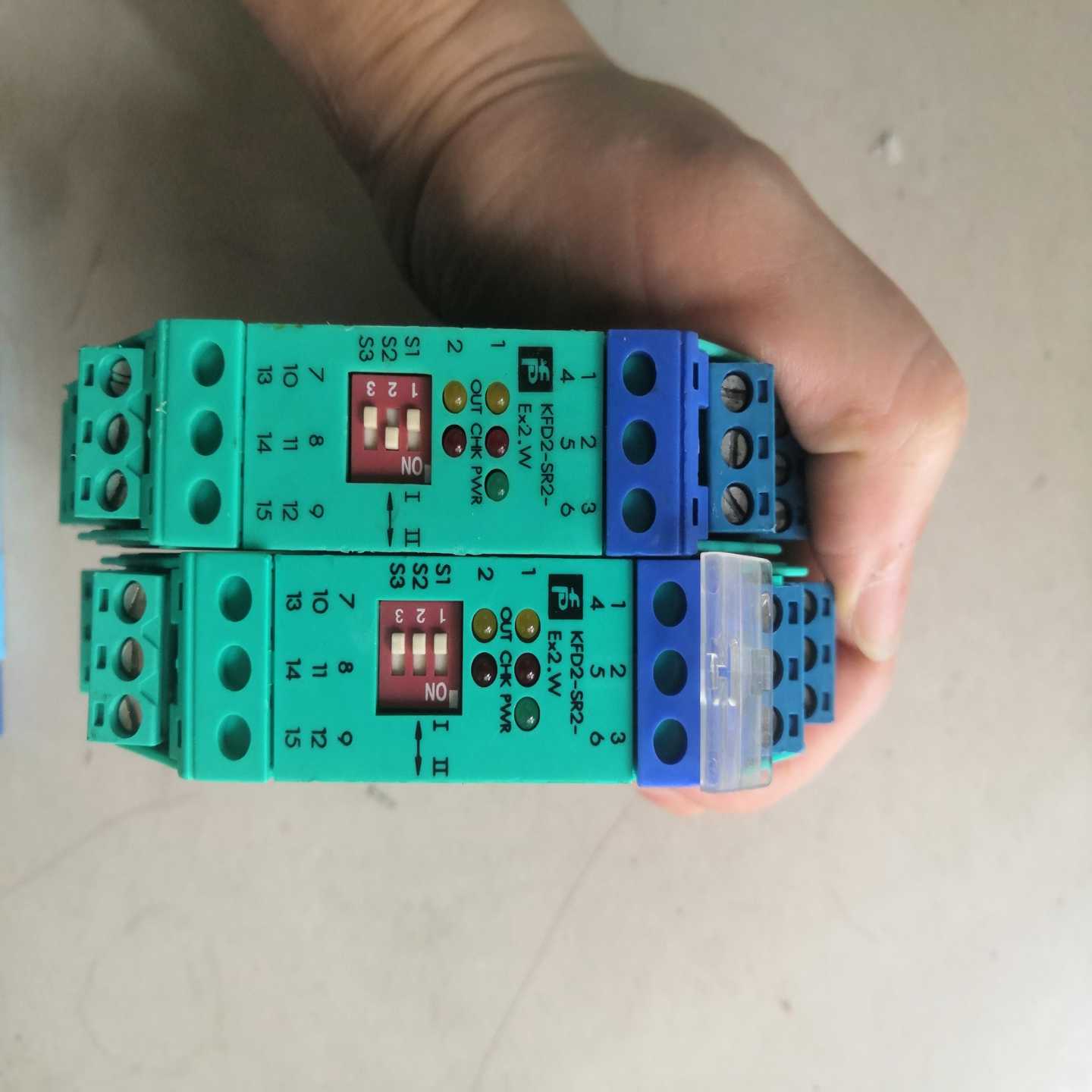 【议价】倍加福安全栅模块，KFD2-SR2-EX2.w，有2块，有合适用