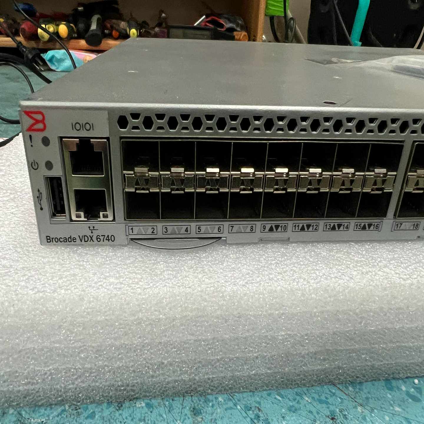 博科存储交换机BrocadeBR-VDX6740-64-F询价