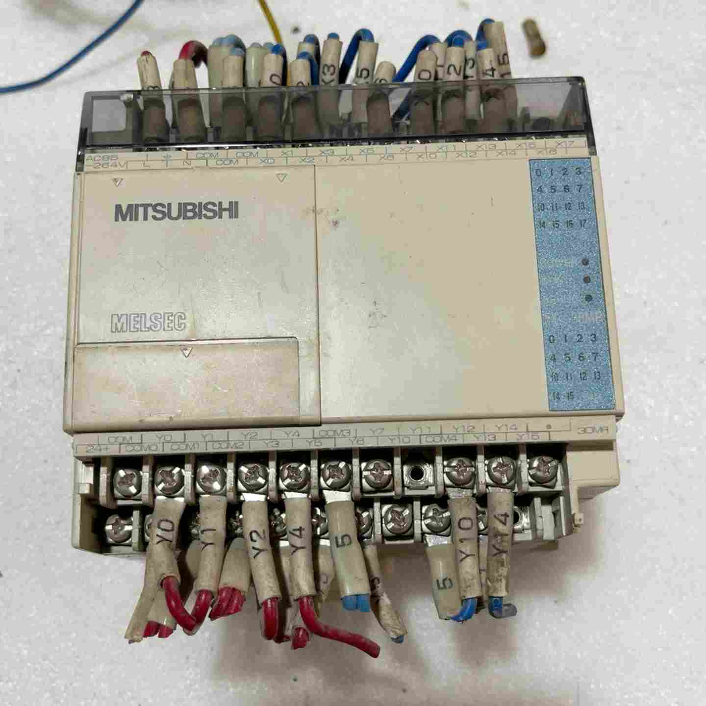 PLC FX1S-30MR-001一台~询价