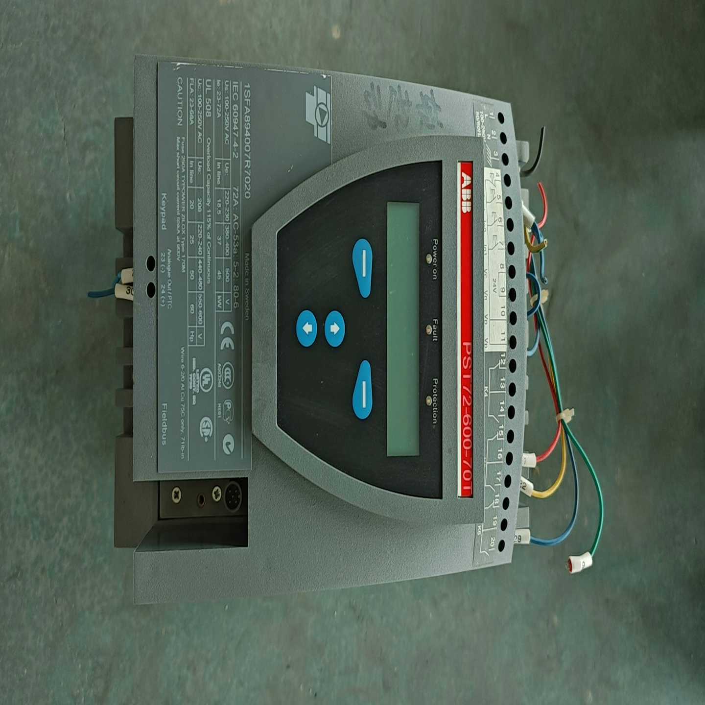 PST72-600-70T软启动器ABB拆机货成色好1--议价商品