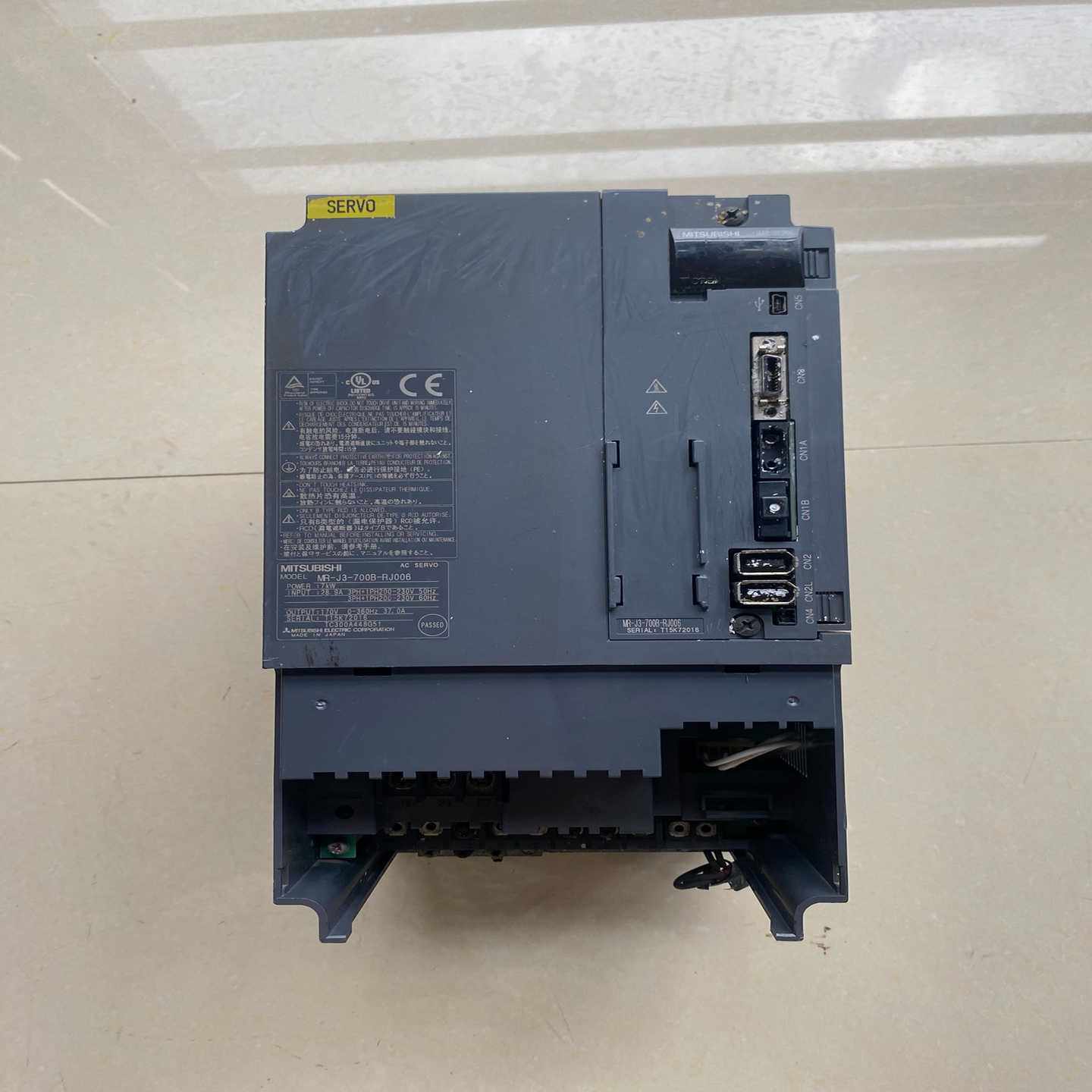 询价三菱伺服驱动器MR-J3-700B-RJ006，7KW二手拆