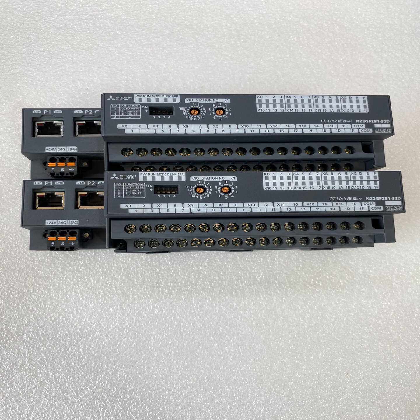 议价三菱远程模块，型号NZ2GF2B1-32D，实物图拍摄，功能