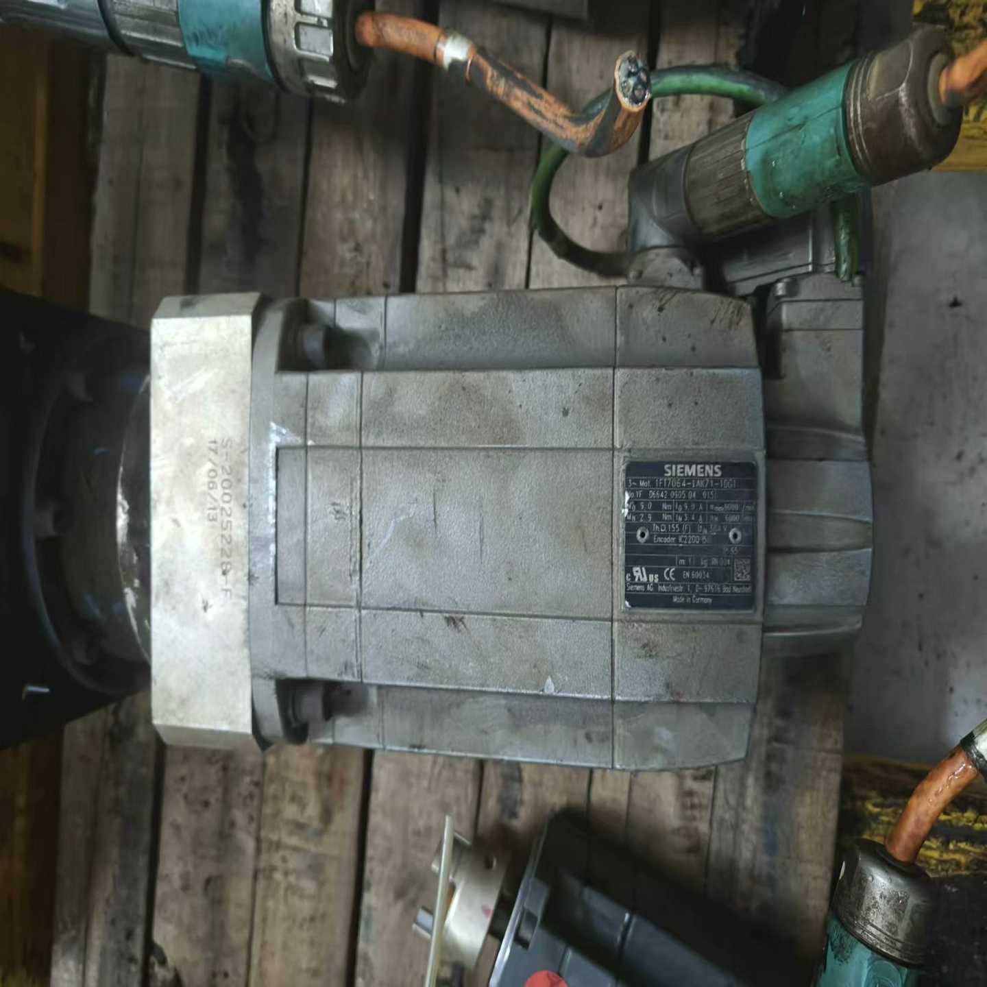 电机1FT7064-1AK71-1DG1功能正常询价