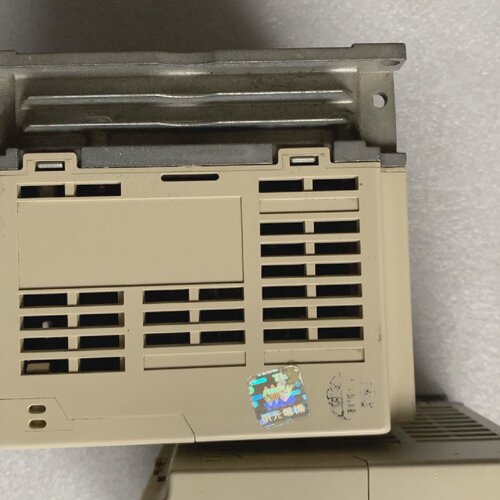 询价-CIMRV7AT40P4安川变频器0.4KW380V
