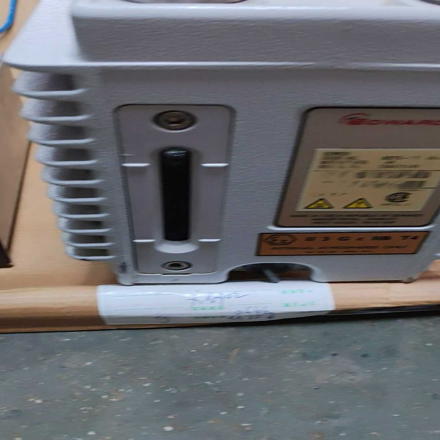 爱德华E2M28真空泵出售，单相220V电压，功能包好，真空--议价商