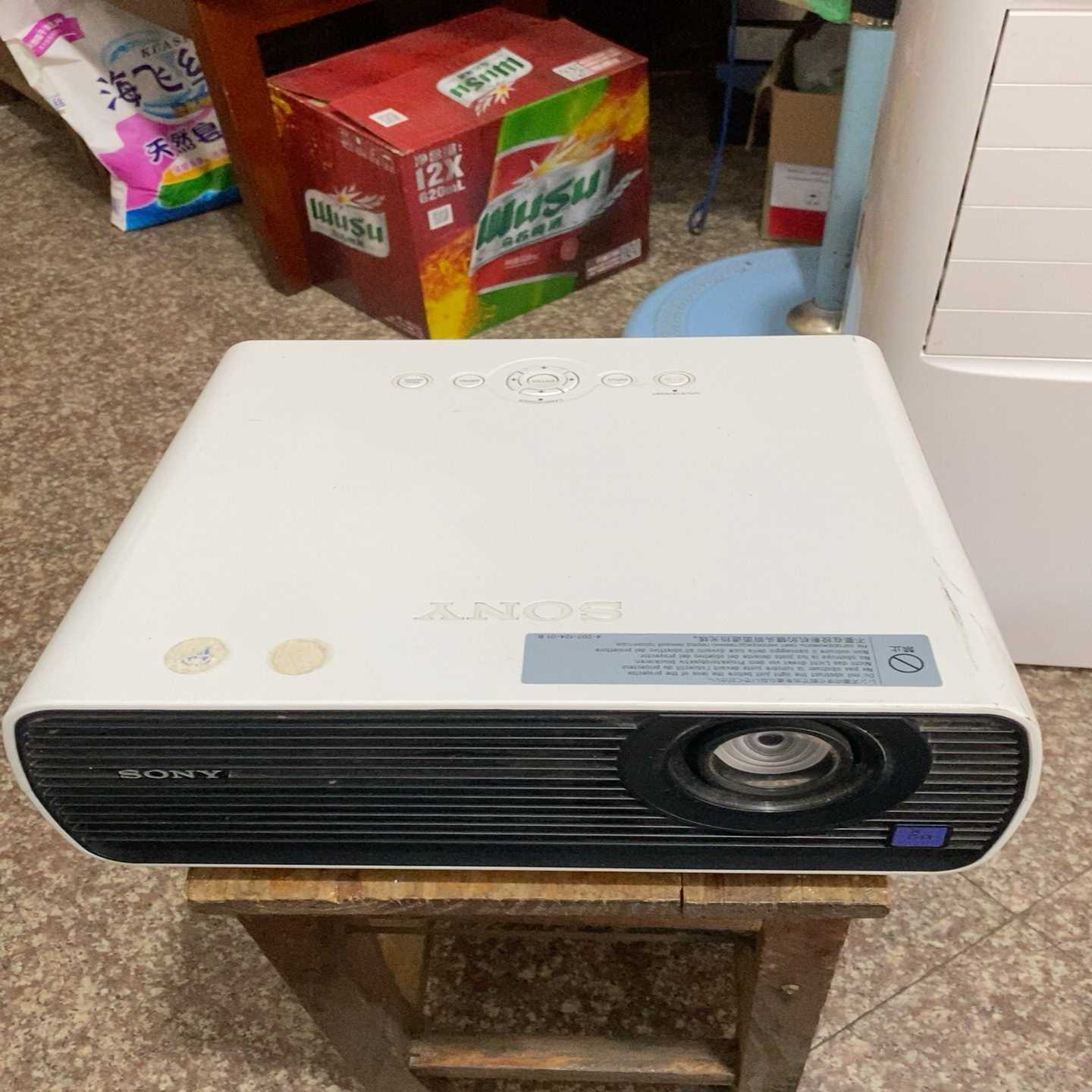 索尼投影仪vpl-ex145，功能正常，显示效果不错如图，可--议价商