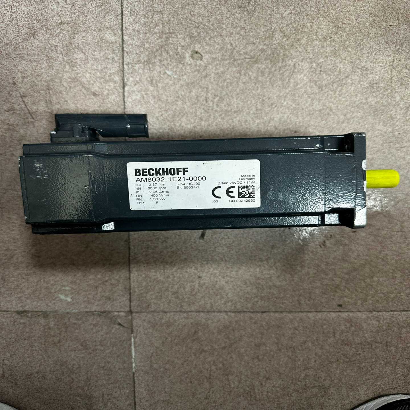 议价倍福伺服电机AM8032-1E21-00P00实图功能完现货/维修