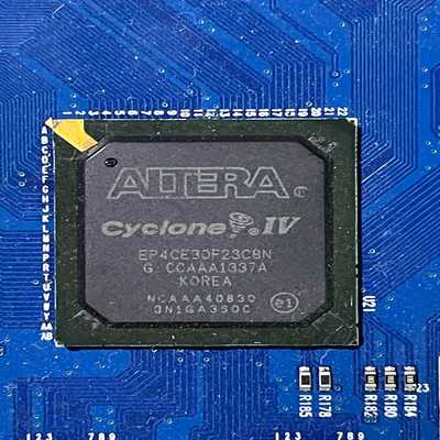 咨询-IC板4张，型号ep4ce30f23c8n一起4颗